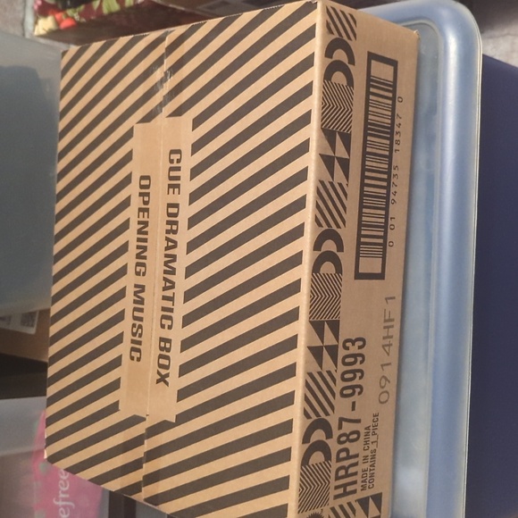 New in Box Sealed Monster High Addams Family - Picture 2 of 2